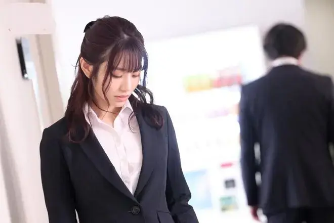《和部长一起去出差旅》相关资源图片