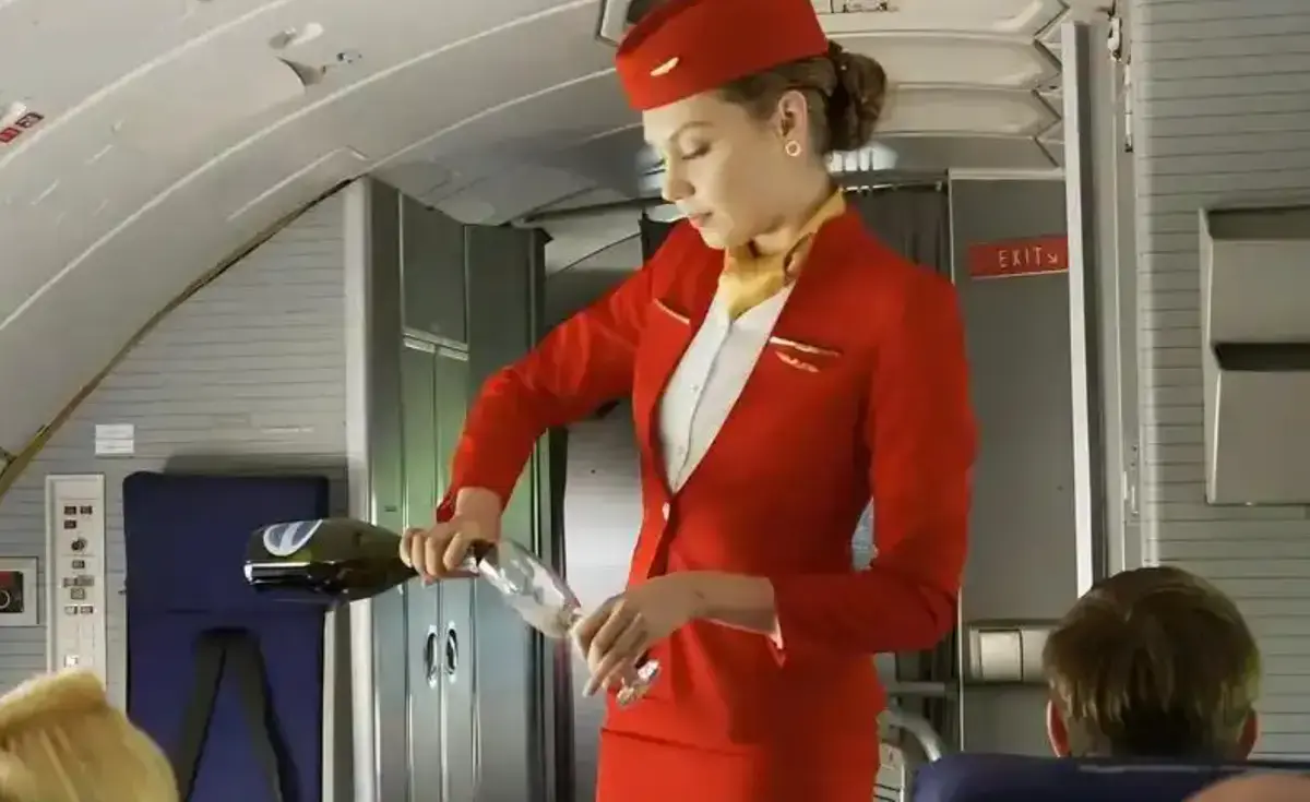 《法国空乘4》相关资源图片